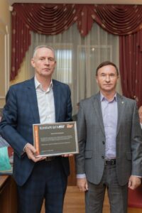 Состоялось торжественное награждение сотрудников Института инженерной физики